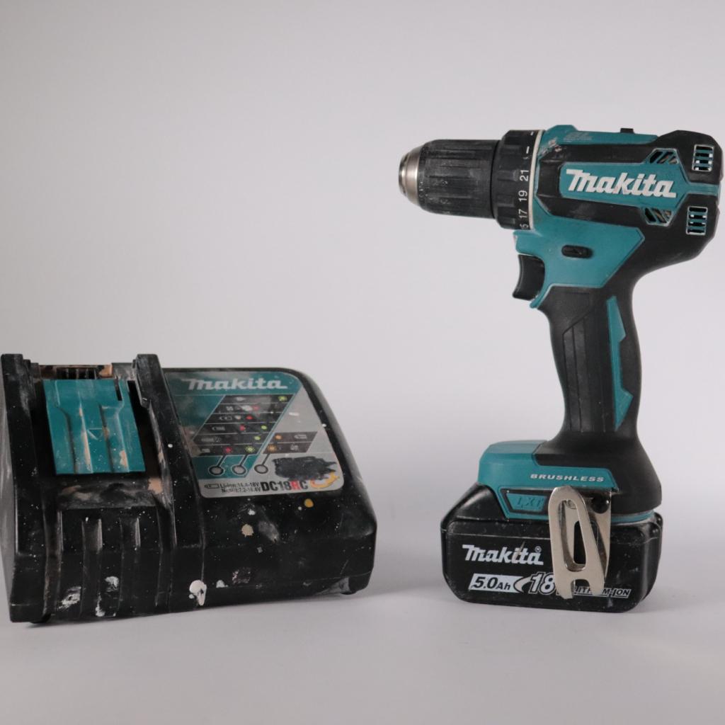 Makita DDF485 + Accu 18V 5.0Ah + Lader - Nette Staat, Makita, Gebruikt, Support@makita.com, Makita Corporation, 3-11-8, Sumiyoshi-cho, 
Anjo, Aichi 446-8502
Japan