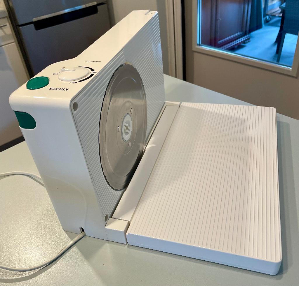 Krups snijmachine type 329 allessnijder, Ophalen of Verzenden, Zo goed als nieuw