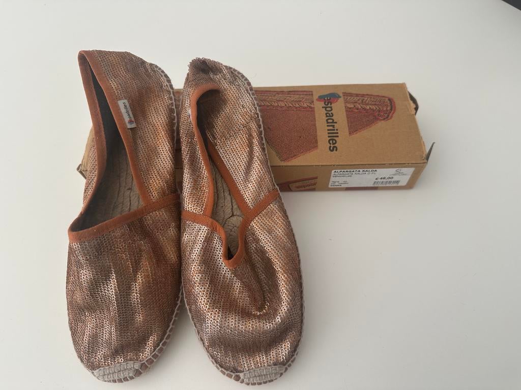 Espadrilles met pailetten - Maat 40, Ophalen of Verzenden, Nieuw, Bruin, Espadrilles of Moccasins