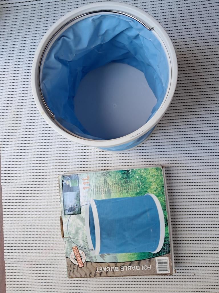 Opvouwbare emmer voor op de camping, Ophalen of Verzenden