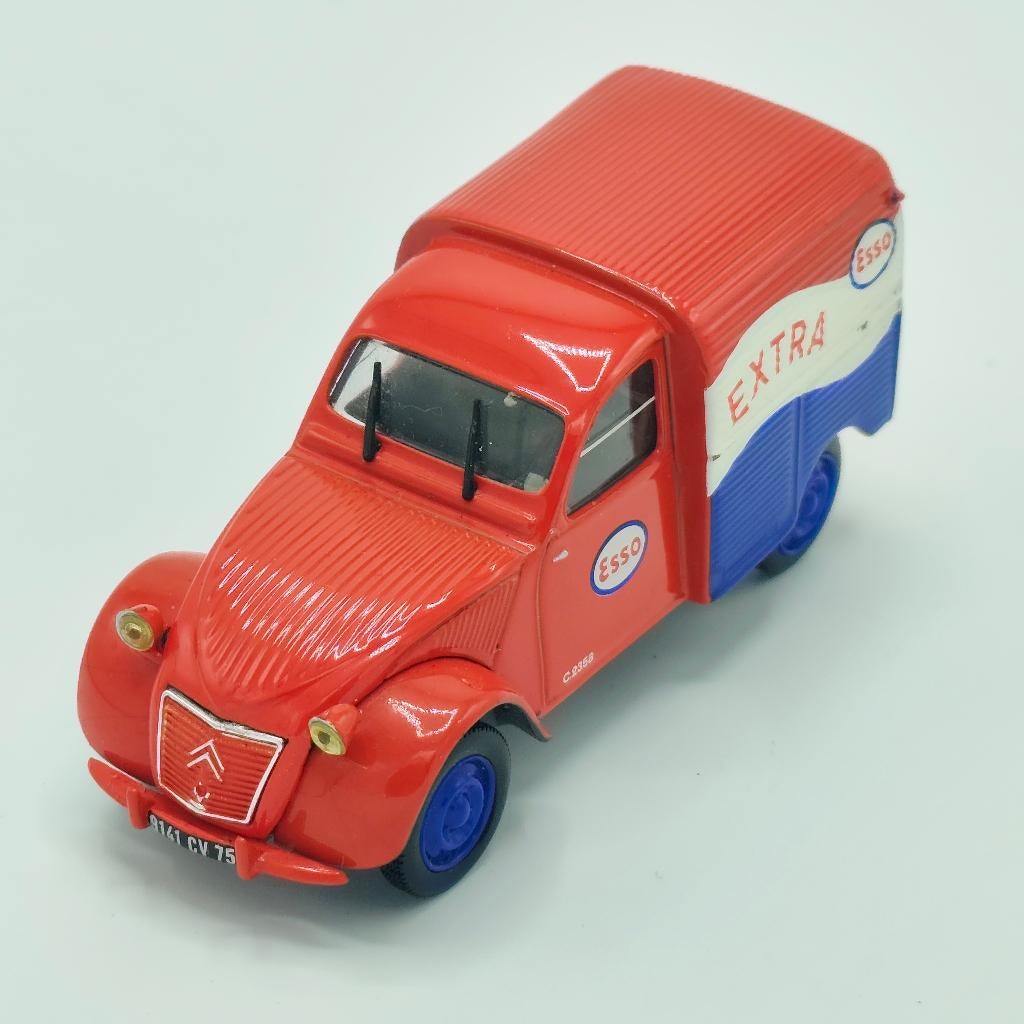 Citroën 2CV AZU besteleend schaal 1/43 Esso Rood Wit Blauw, Ophalen of Verzenden, Zo goed als nieuw, Auto, Norev