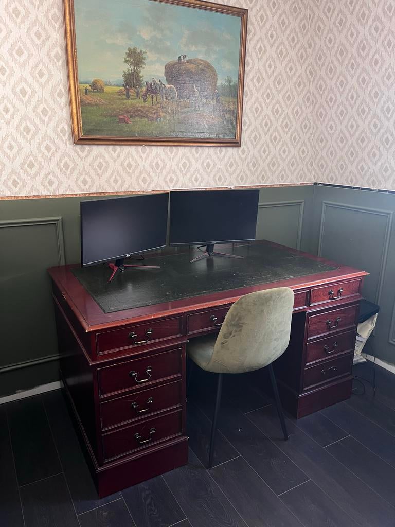 Chesterfield bureau, Ophalen, Overige typen, Gebruikt, Bruin