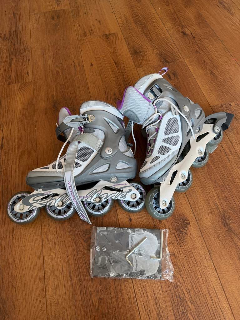 Skeelers Macroblade 80 W, Ophalen of Verzenden, Zo goed als nieuw, Dames