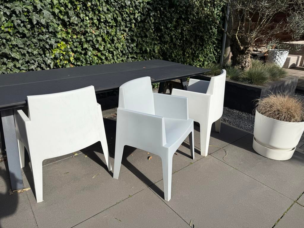Set van 3 kunststof Box tuinstoelen, Ophalen, Gebruikt, Kunststof, Stapelbaar