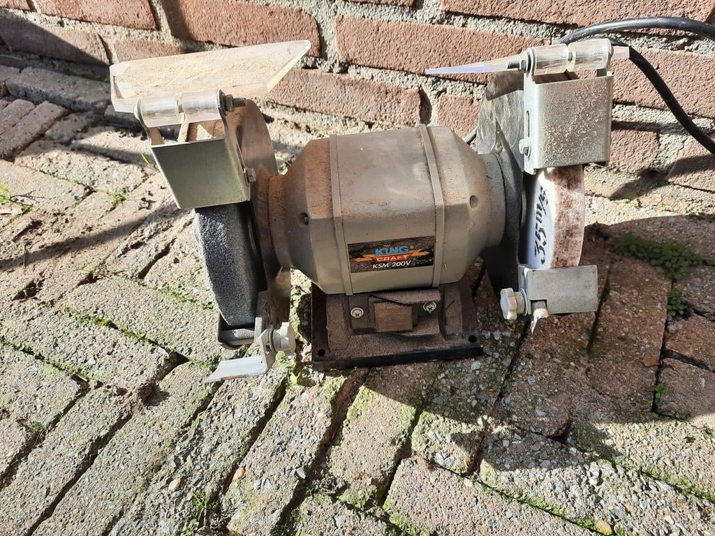 Amarel Slijpmachine met goede stenen, Doe-het-zelf en Verbouw, Gereedschap | Slijpmachines, Ophalen of Verzenden, Minder dan 700 watt