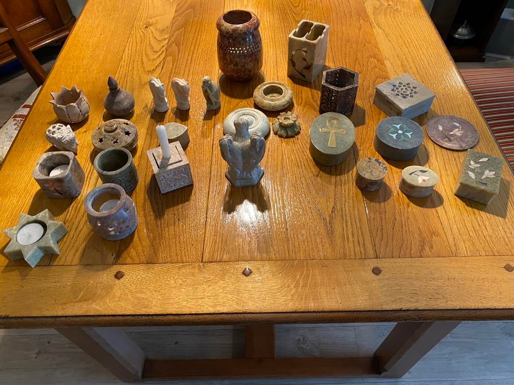 Spekstenen beeldjes, windlichtjes, bakjes en divers, Ophalen