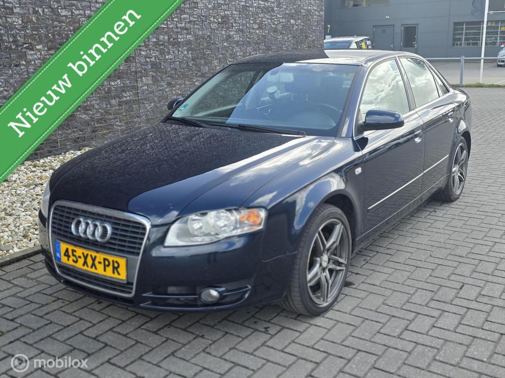 Audi A4 Limousine 1.8 Turbo Advance - Automaat - Trekhaak, Gebruikt, 4 cilinders, Blauw, A4