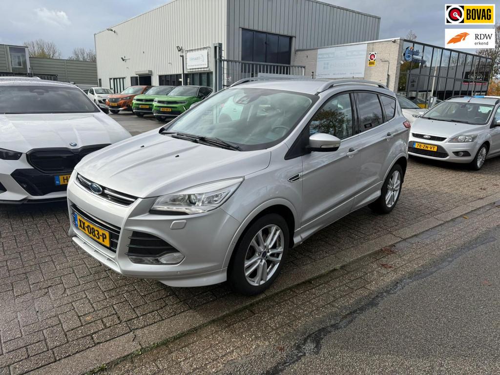 Ford Kuga 1.5 Titanium Styling Pack, Navi, Camera, NAP Nette, Euro 6, 4 cilinders, Leder en Stof, Bedrijf