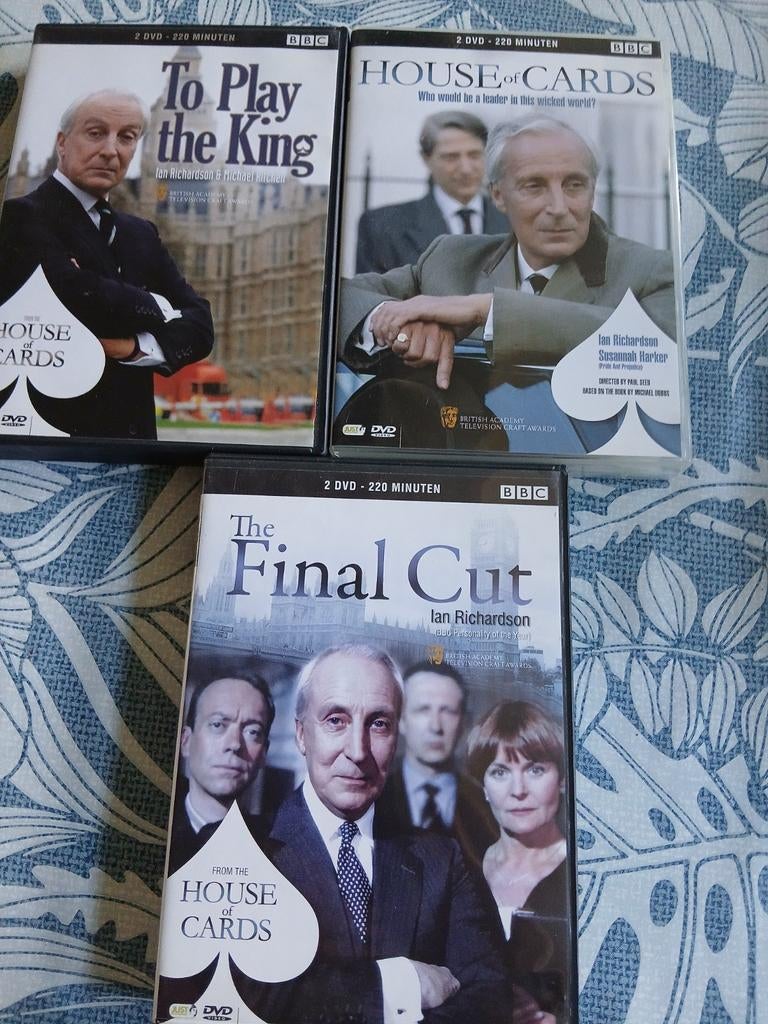 House of Cards trilogy, Vanaf 16 jaar, Ophalen of Verzenden, Zo goed als nieuw