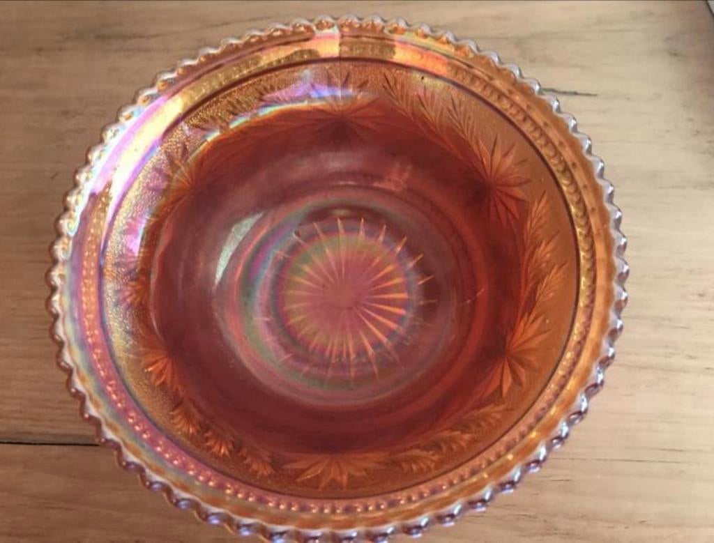 Carnaval glazen schaaltje. Ca 16 cm diameter en hoogte 7 cm., Ophalen of Verzenden