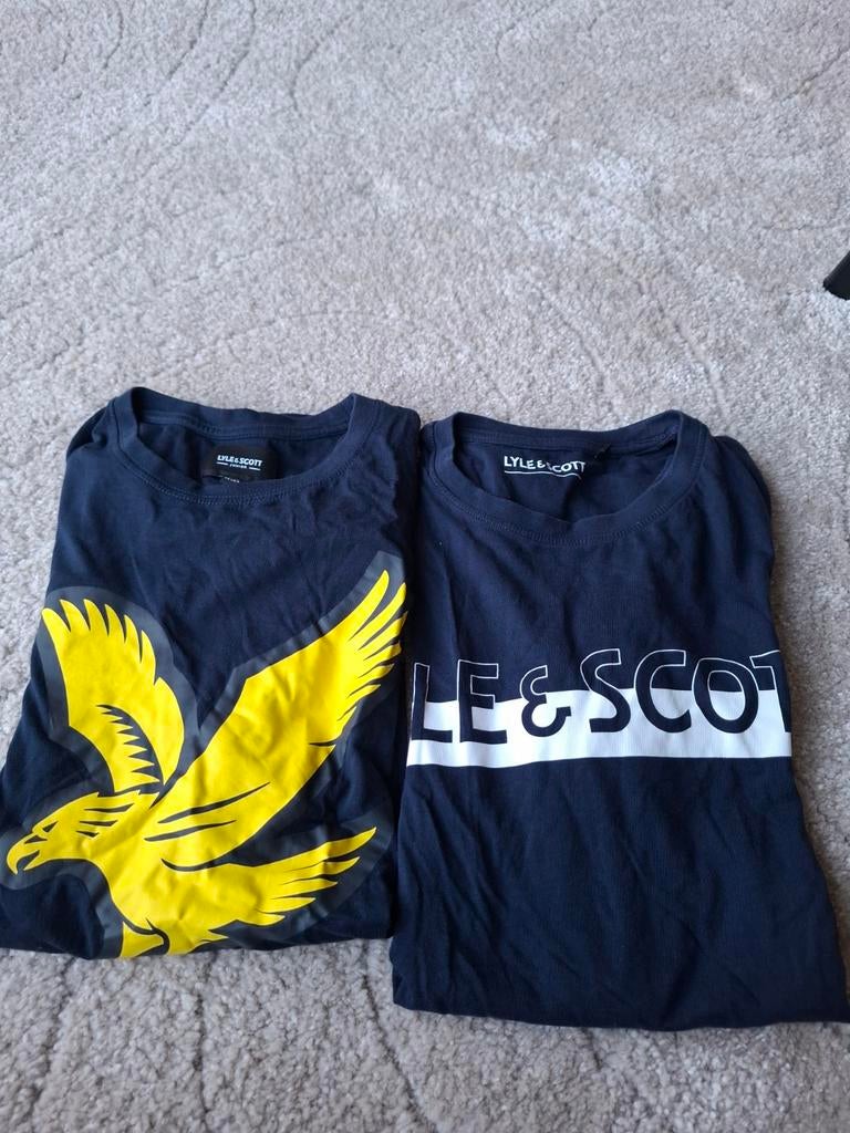Lyle & Scott T-shirts 2 stuks Nieuwstaat  Maat 14/15 ja, Blauw, Ophalen of Verzenden, Zo goed als nieuw, Lyle & Scott