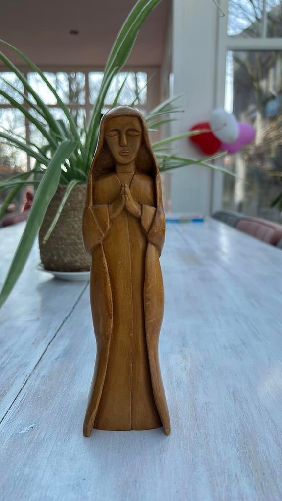 Houtsnijwerk Maria beeld, Verzamelen, Religie, Ophalen of Verzenden, Zo goed als nieuw, Beeld(je)