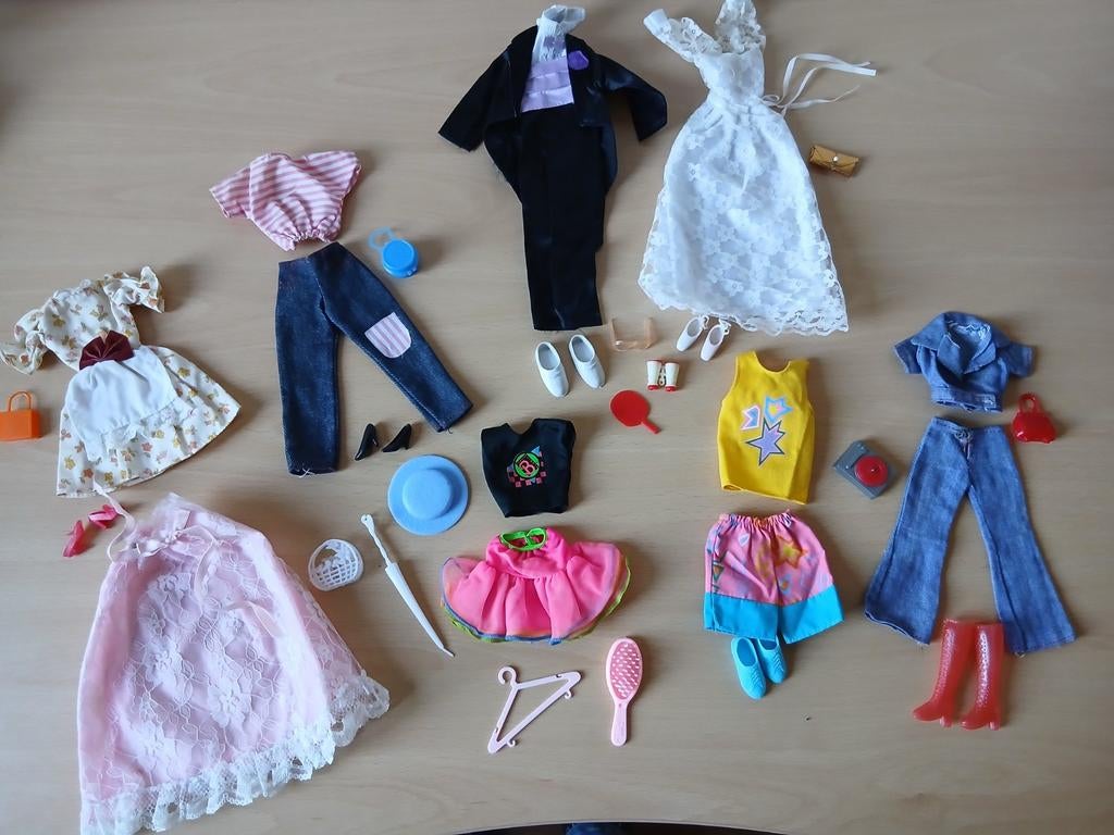 Barbie en Ken kleertjes, vintage, eind jaren 80, Ophalen of Verzenden, Gebruikt, Barbie