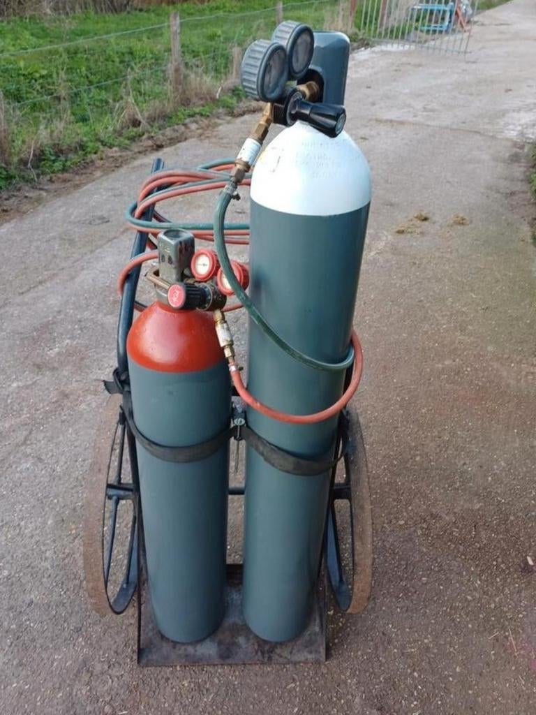 Autogeen lasapparaat zuurstof en acetyleen, Doe-het-zelf en Verbouw, Gereedschap | Lasapparaten, Ophalen