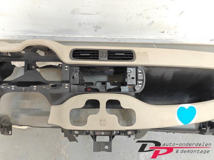 Dashboard van een Fiat Panda, Auto-onderdelen, Gebruikt, -, -, Ophalen of Verzenden