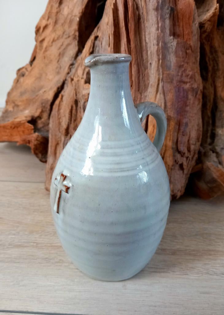 Wijwaterkruik van aardewerk, Antiek en Kunst, Ophalen of Verzenden