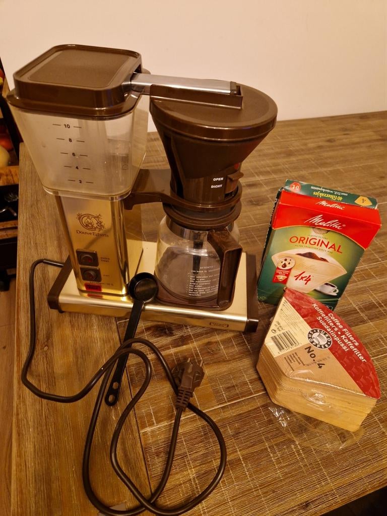 Douwe Egberts Koffiezetapparaat met filters, Gebruikt, Koffiemachine, Gemalen koffie, Ophalen of Verzenden