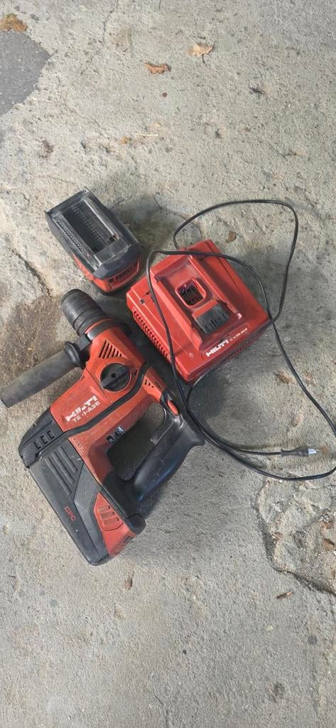 Hilti TE 6-A36 Boorhamer met extra accu en lader, Ophalen of Verzenden, Gebruikt, Boor- en/of Breekhamer