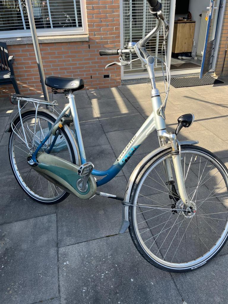 Gazelle dames fiets, Fietsen en Brommers, Ophalen, Zo goed als nieuw, Gazelle, Versnellingen