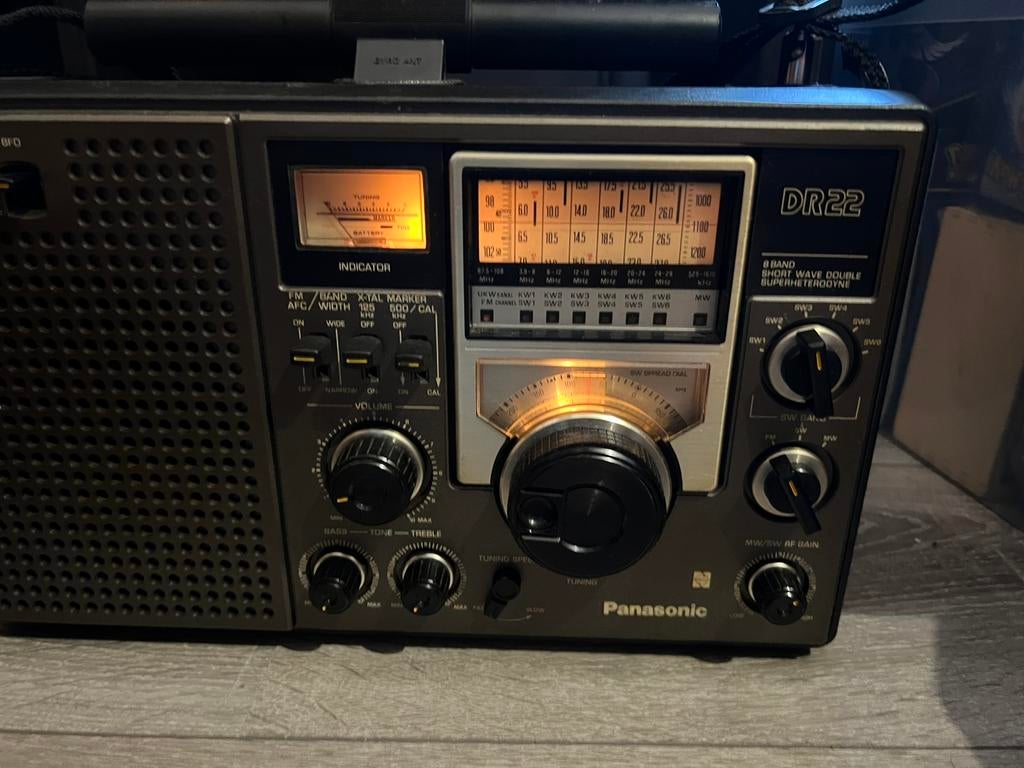 Panasonic RF-2200 in zeer goede staat, Ophalen of Verzenden, Zo goed als nieuw, Radio