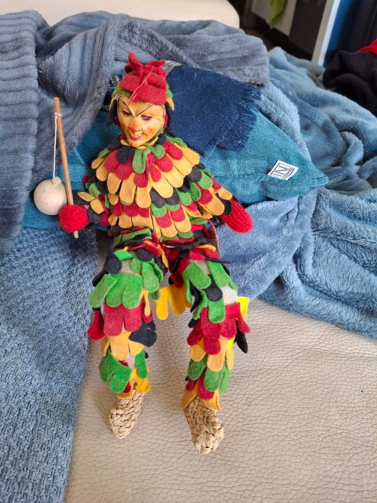 Zeldzaam Duits Carnaval Figuurtje van Vilt - Verzamelitem, Verzamelen, Poppetjes en Figuurtjes, Ophalen of Verzenden