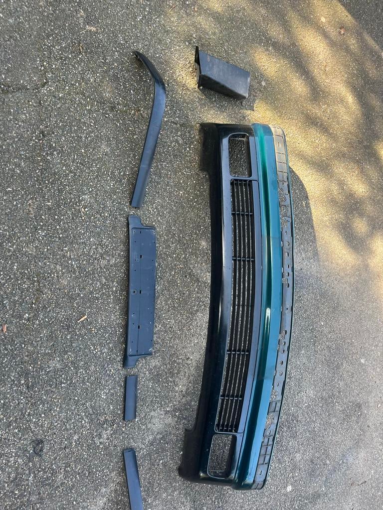 Originele bumpers BMW E36 Cabrio (voor en achter), Auto-onderdelen, Gebruikt, Voor, Ophalen of Verzenden, Bumper