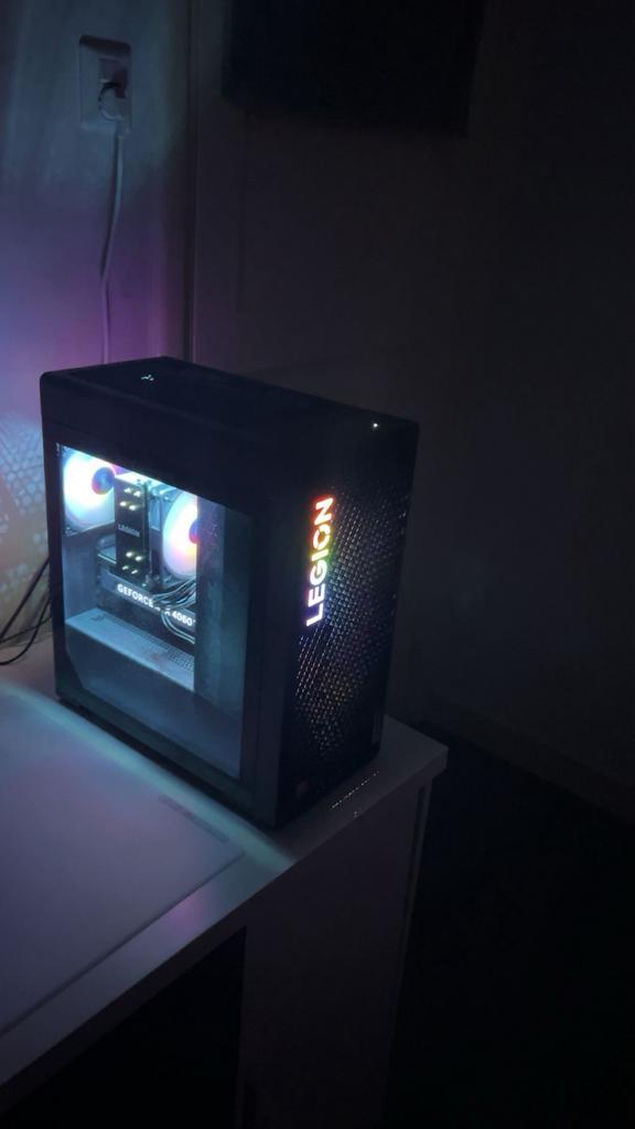 Lenovo 4060ti gaming pc alle games, Computers en Software, Desktop Pc's, Ophalen of Verzenden, Zo goed als nieuw, Gaming, SSD