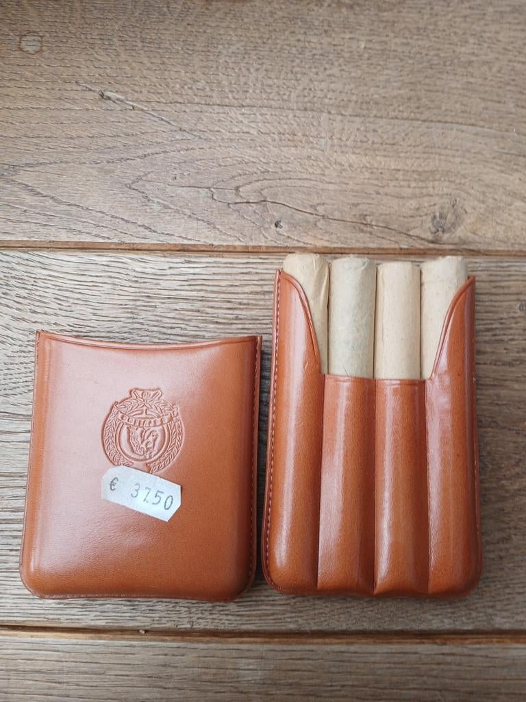 Sigarenhouder, Verzamelen, Rookartikelen, Aanstekers en Luciferdoosjes, Ophalen of Verzenden, Nieuw, Tabaksdoos of Verpakking