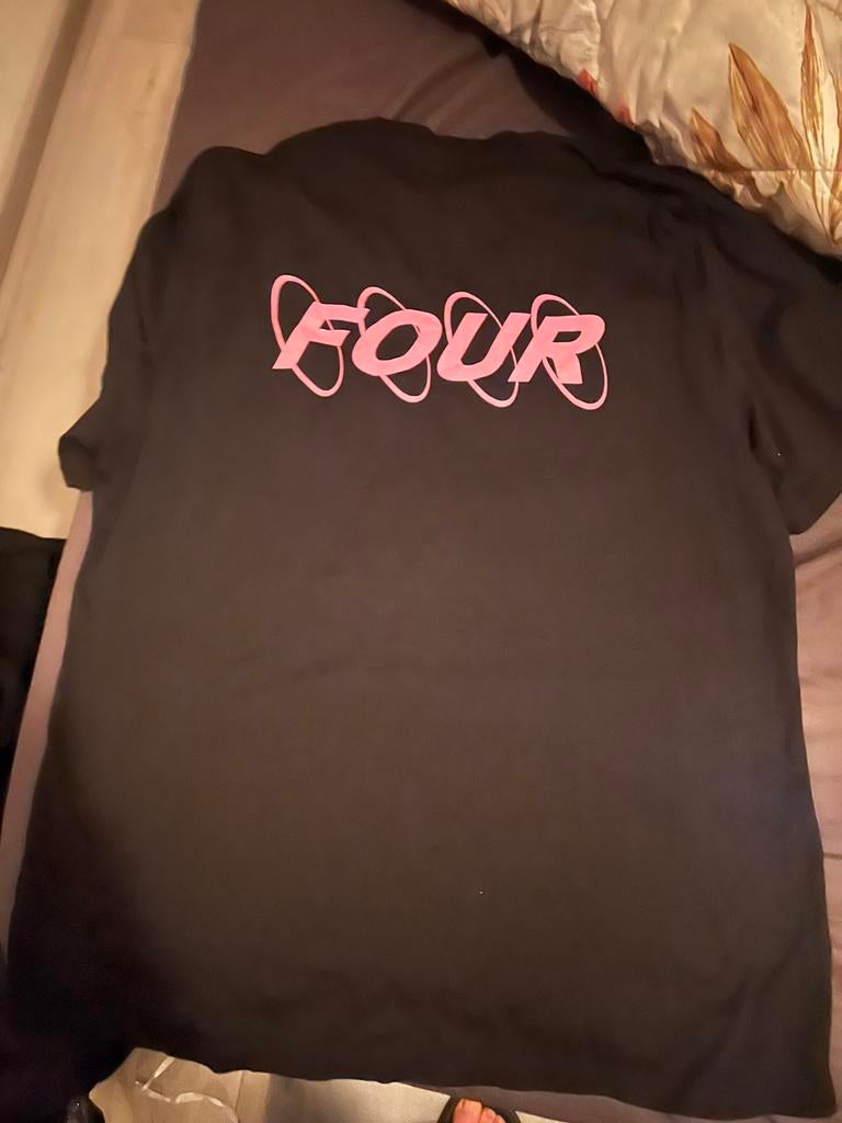 Nette staat four maat large, Ophalen of Verzenden, Zo goed als nieuw, Zwart, Korte mouw