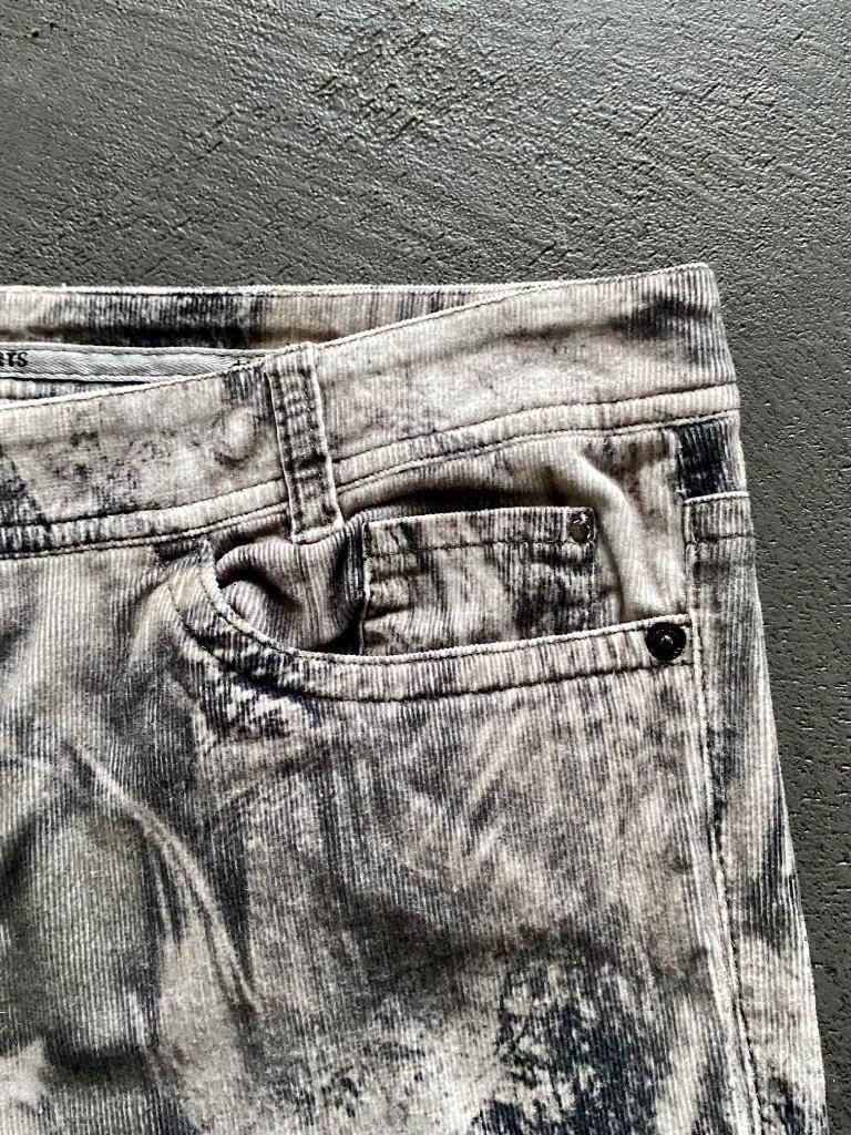 J34 Marc Cain maat 44=L broek corduroy fijne-rib Marccain, Beige, Maat 42/44 (L), Ophalen of Verzenden, Zo goed als nieuw