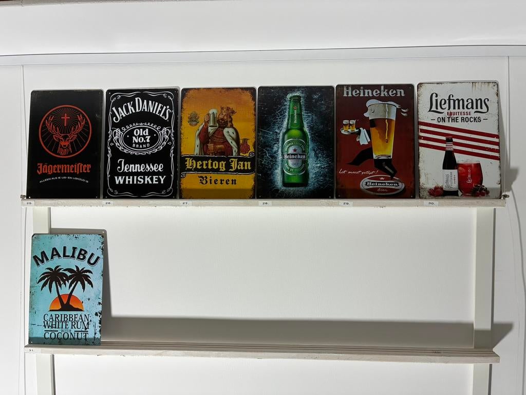 Wandborden metalen borden mencave 20x30 cm  5 voor 30 euro, Ophalen of Verzenden, Zo goed als nieuw