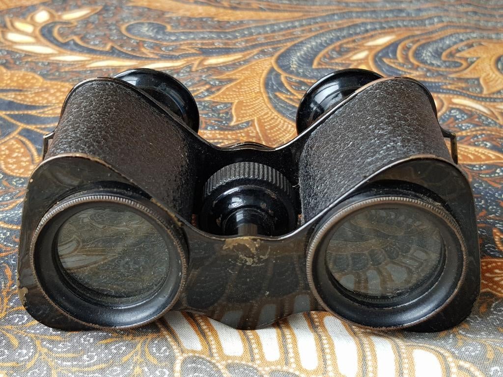 Mooie antieke verrekijker uit Frankrijk in leder foedraal., Antiek en Kunst, Ophalen of Verzenden