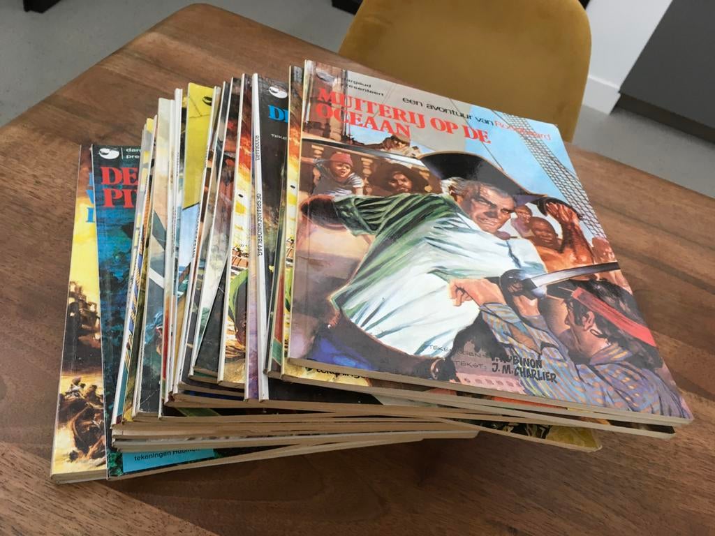 Roodbaard stripboeken, 32 stuks, Meerdere stripboeken, Ophalen of Verzenden, Gelezen