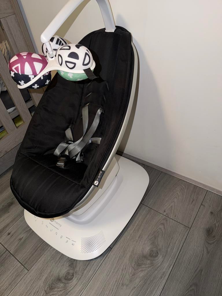 4moms mamaRoo 4.0 Wipstoel -, Kinderen en Baby's, Wipstoeltjes, Gebruikt, Wipstoel, Met gordel(s) of riempje(s), Ophalen