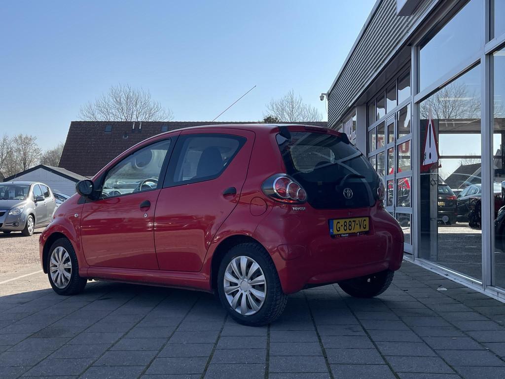 Toyota Aygo 1.0-12V Access 5 Deurs / nieuwe koppeling /2 nie, Voorwielaandrijving, Euro 5, Stof, Gebruikt