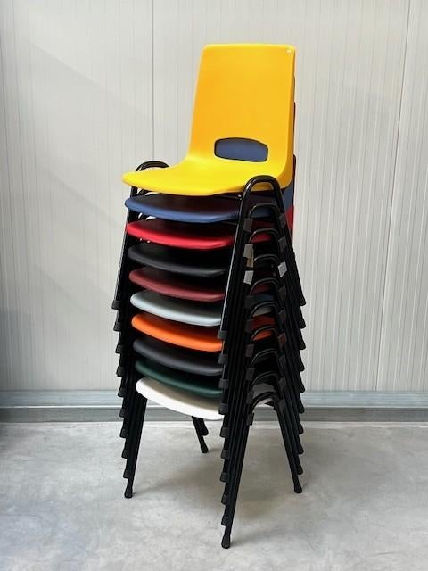 Retro kuipstoelen nieuw vereniging stoelen prijs p/stuk, Overige kleuren, NL, Ophalen of Verzenden, Valk