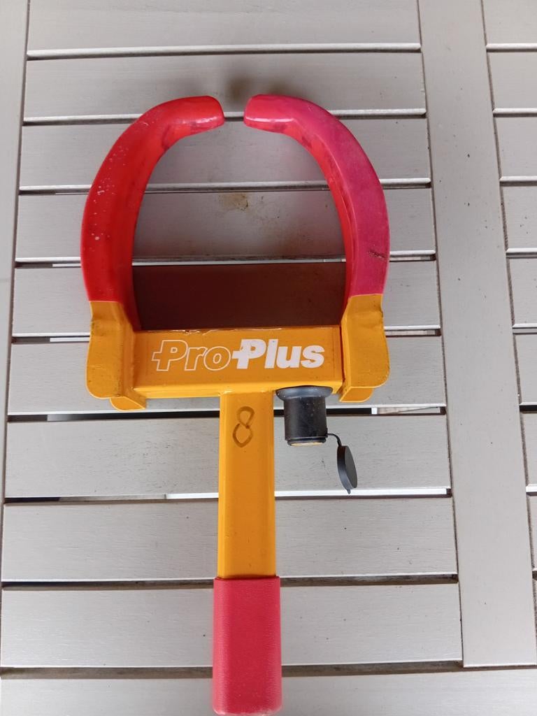 Pro-Plus wielklem, Ophalen
