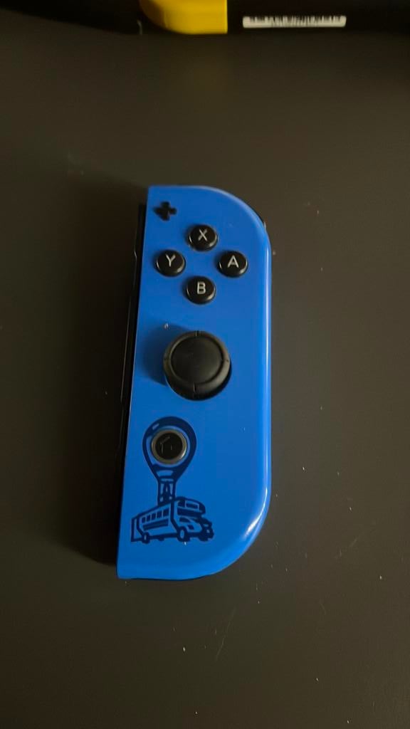 Rechter joystick nintendo switch blauw., Spelcomputers en Games, Ophalen of Verzenden, Zo goed als nieuw, Switch, Overige controllers