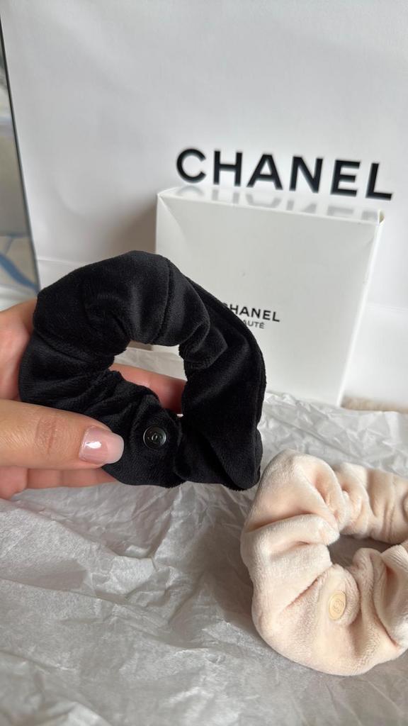 CHANEL HAARBANDJES NIEUW, Ophalen of Verzenden, Nieuw, Zwart, Ogen