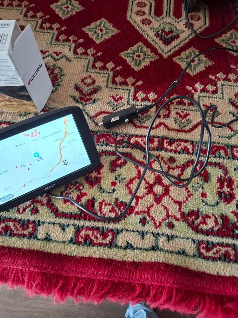 TomTom GO Classic Navigatiesysteem 6 inch, Auto diversen, Ophalen of Verzenden, Zo goed als nieuw