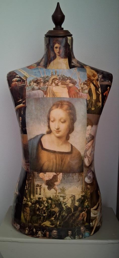 Paspop buste, Ophalen, Gebruikt