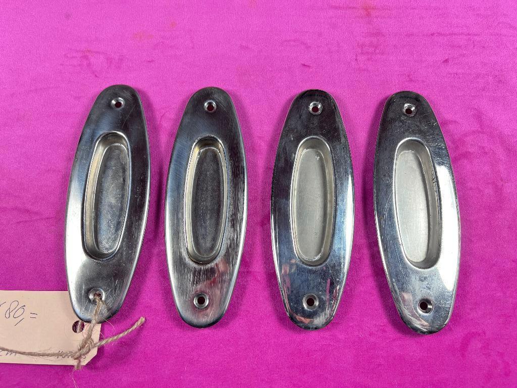 Oude schuifdeurkommen ,en suite kom, en suite kommen, grepen