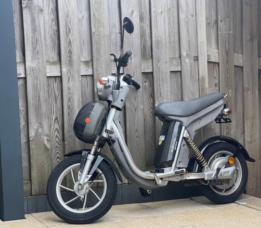 Elektrische scooter NICOM, Ophalen, Gebruikt, Elektrisch, Overige merken