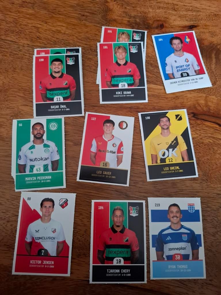 Plus voetbalplaatjes om te ruilen, Ophalen of Verzenden, Zo goed als nieuw, Plaatje