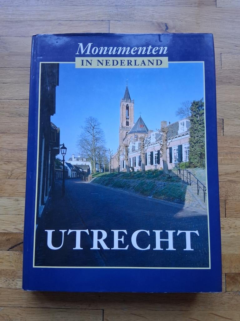 Monumenten in Nederland Utrecht Geschiedenis fotoboek, Ophalen of Verzenden, Zo goed als nieuw