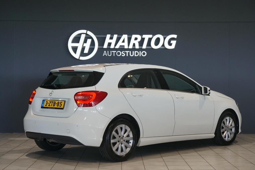 Mercedes-Benz A-klasse 180 Ambition *EERSTE EIGENAAR* + AUTO, Gebruikt, 4 cilinders, 695 kg, A-Klasse