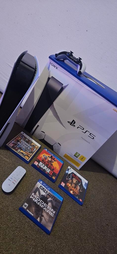 Playstation 5 met games en PS-Remote joystick, Ophalen of Verzenden, Zo goed als nieuw