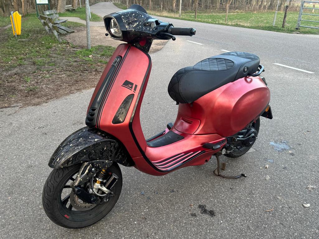 Vespa sprint 80cc malossi, Ophalen, Gebruikt, Maximaal 45 km/u, Vespa S