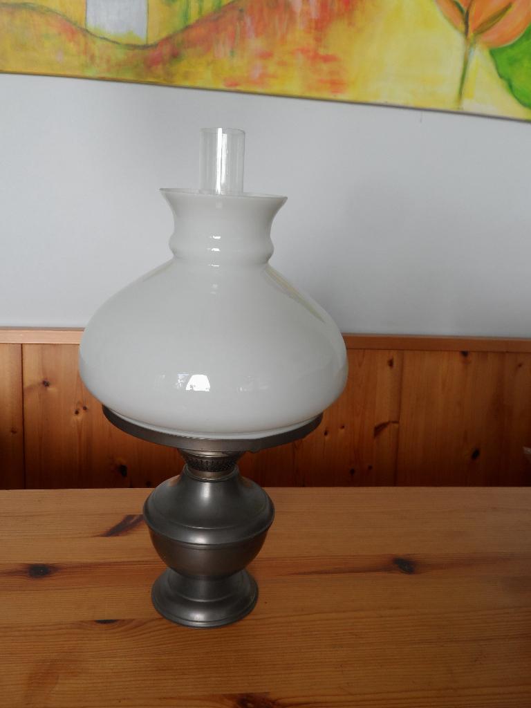 Tinnen lamp met melkglazen kap - rio tiel holland, Antiek en Kunst, Ophalen
