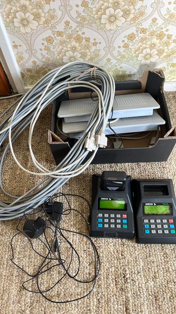 Duiven klok, Dieren en Toebehoren, Vogels | Duiven, Meerdere dieren, Postduif